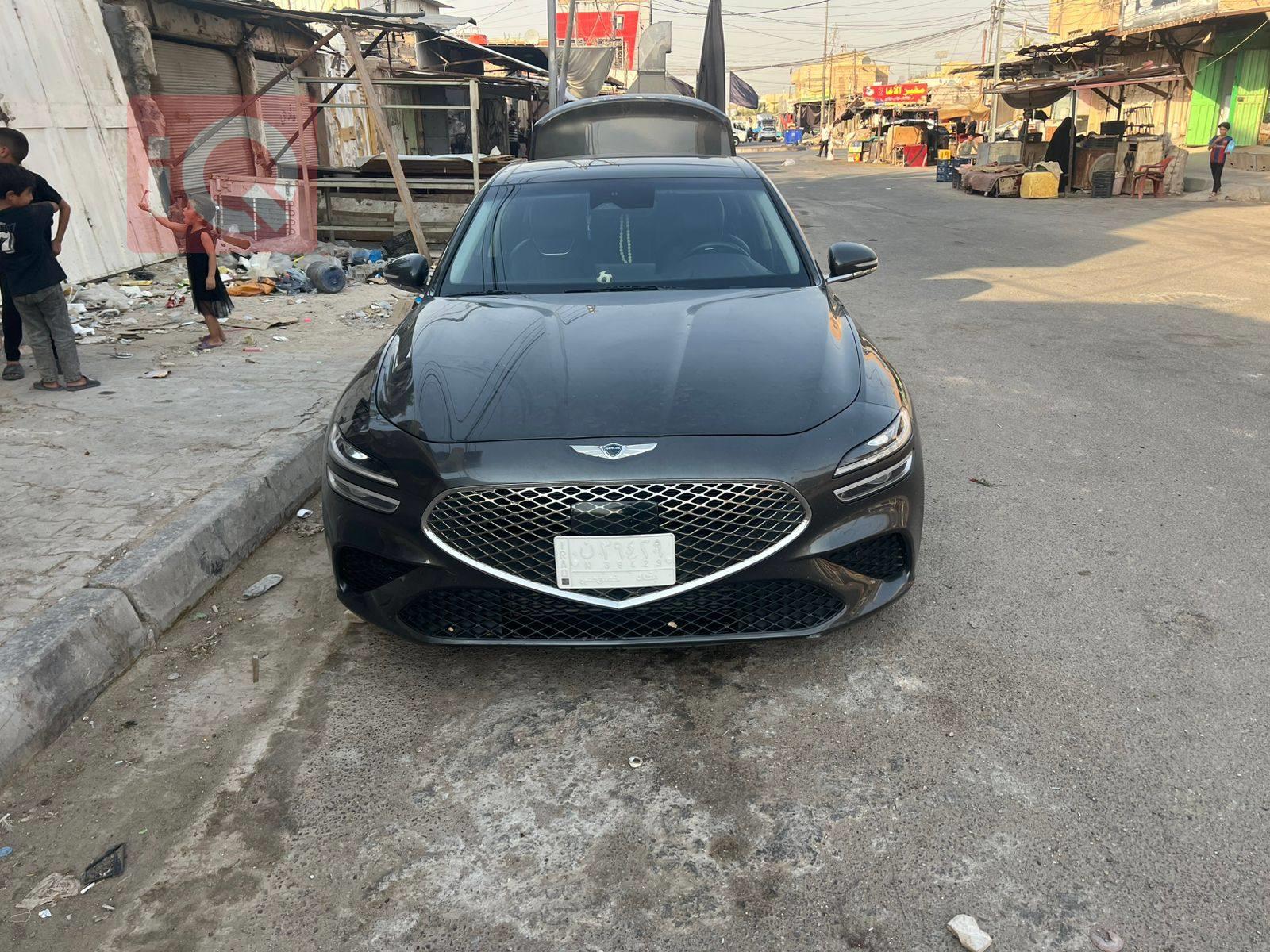 جنسس G70